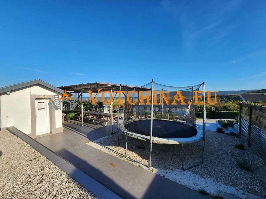 Продава се Къща в с. Рогачево, Област Добрич - 54 кв.м за 1225 €/кв.м - Снимка #2