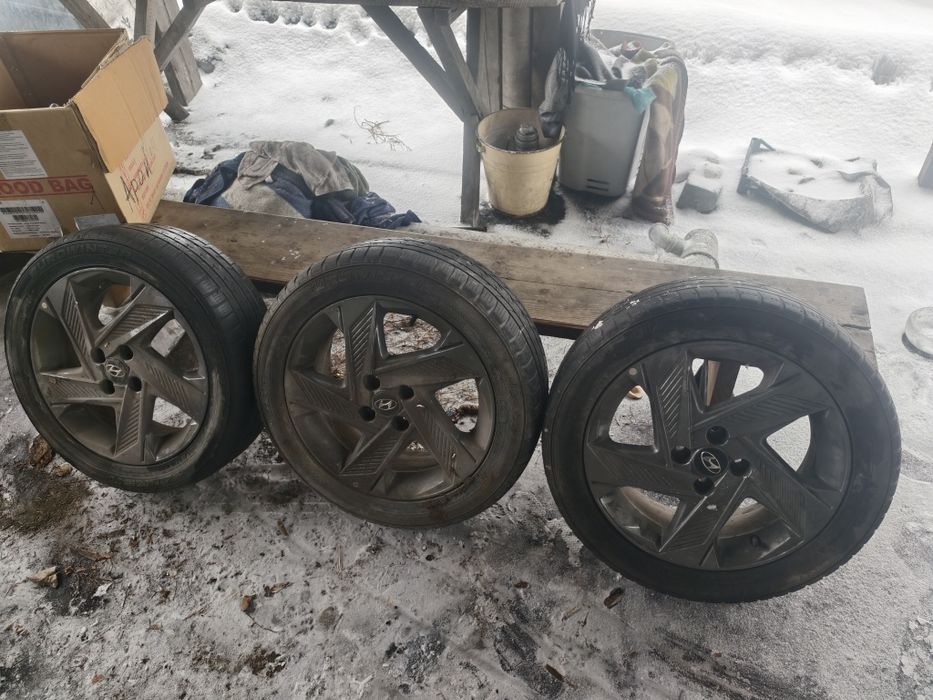Продам шины на хундай акцент