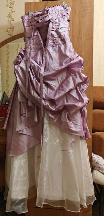 Платье для события