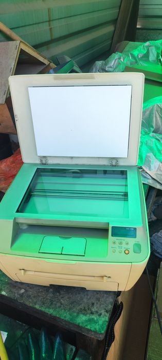 Продам МФУ Samsung scx-4100
