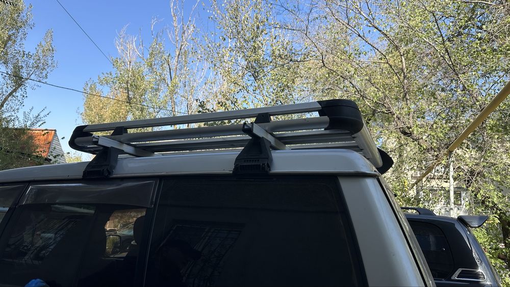 Продам багажни на крышу