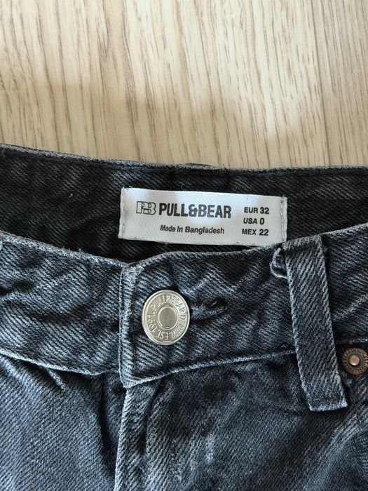 Дамски дънки Pull&Bear - черни/тъмносиви