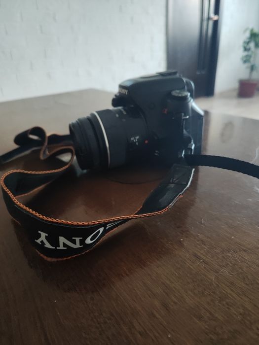 Sony Alpha DSLR A450 продам срочно