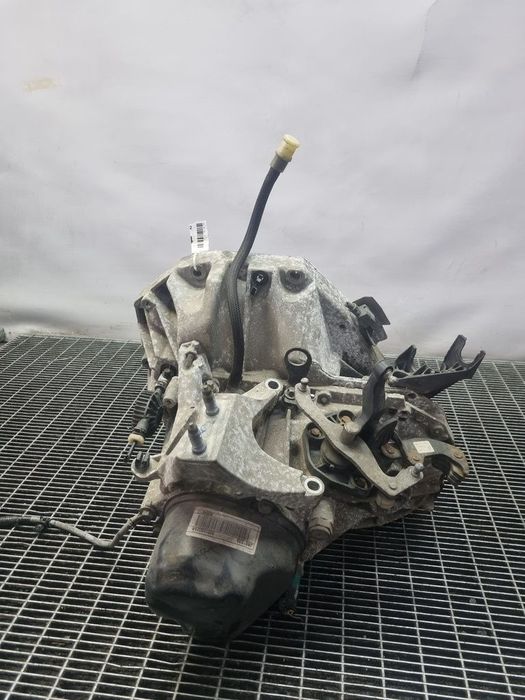 Cutie de viteze Dacia Sandero 2 1.5 D 2012 - 2016 90CP Manuala 5 Trepte K9K 612 (1424) ...