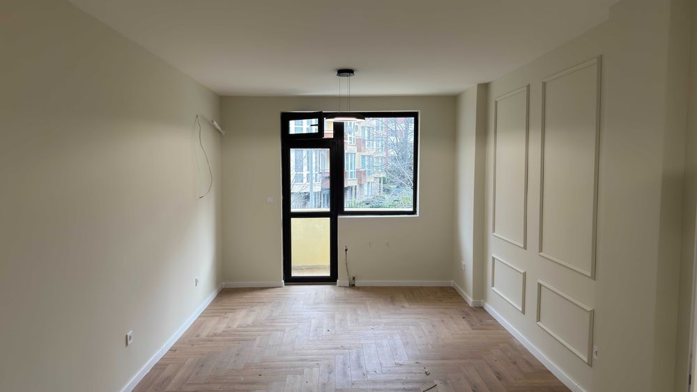 Професионално боядисване с латекс, от фирма с Топ майстори и качество.