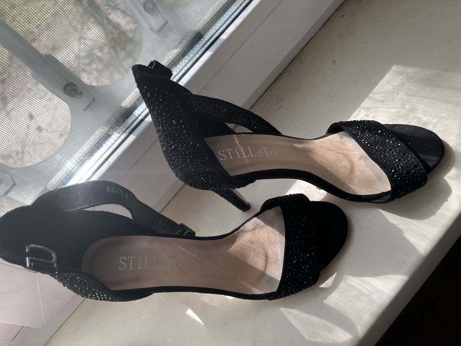 Босоножки 37 размер