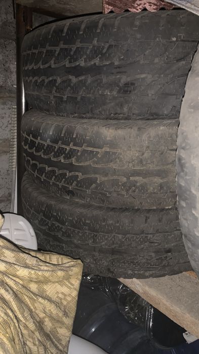 Баллоны на R15 215/75