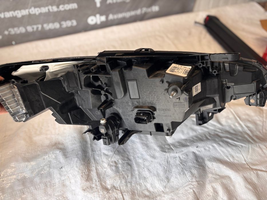 Ляв Фар Renault Clio 5 19-