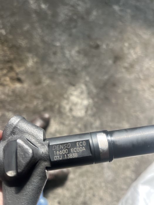 motoare Nissan navara reparatii cu piese originale!Garantie 100.000 km