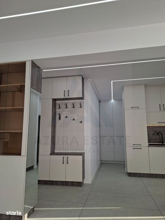 Penthouse cu terasa generoasa 53 mp prima inchiriere Calea Surii Mici