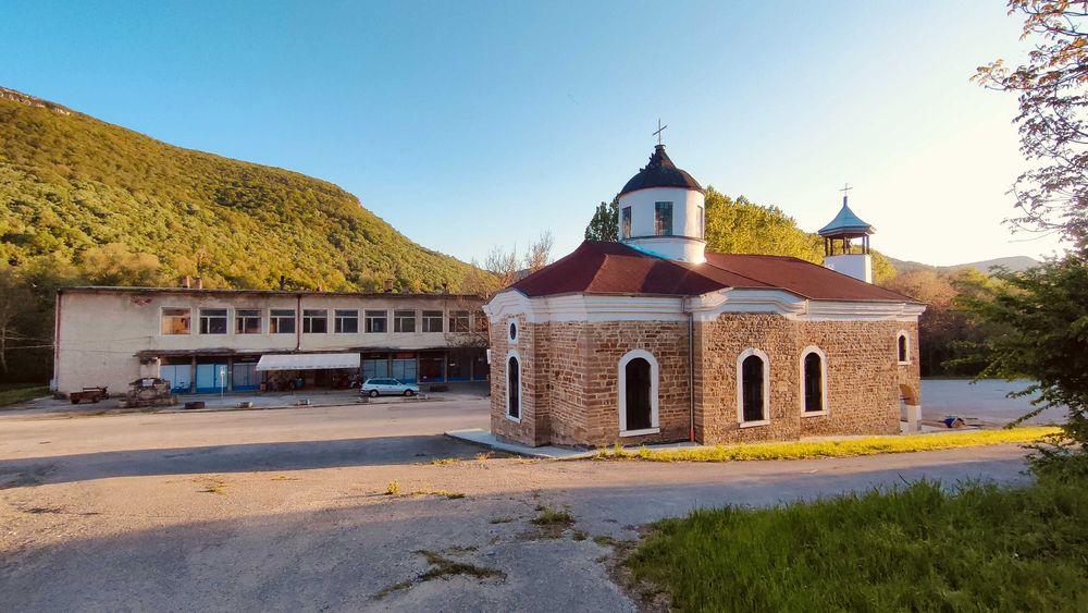 Продава се Къща в с. Янтра, Област Габрово - 120 кв.м за 168 €/кв.м - Снимка #14