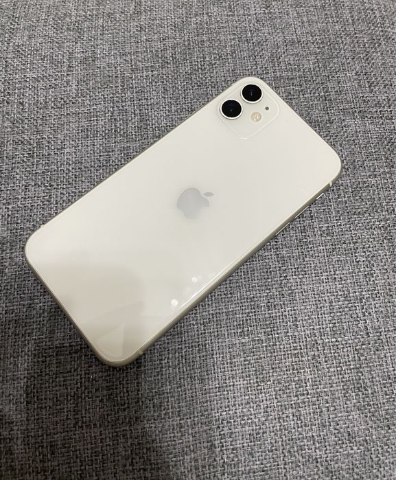 iPhone 11 64gb/77%