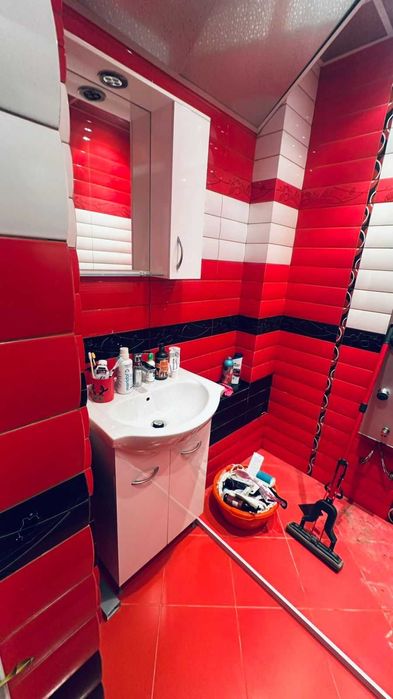 Продава се Тристаен апартамент в Пловдив, Мараша - 120 кв.м за 1020 €/кв.м - Снимка #11