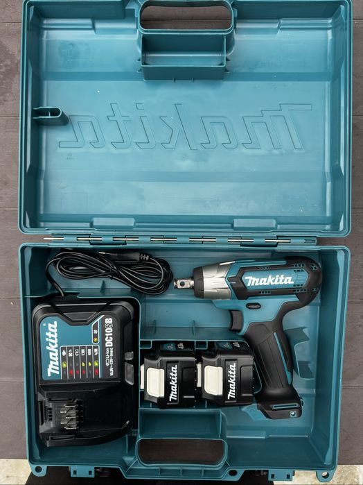Vand Makita TW141D