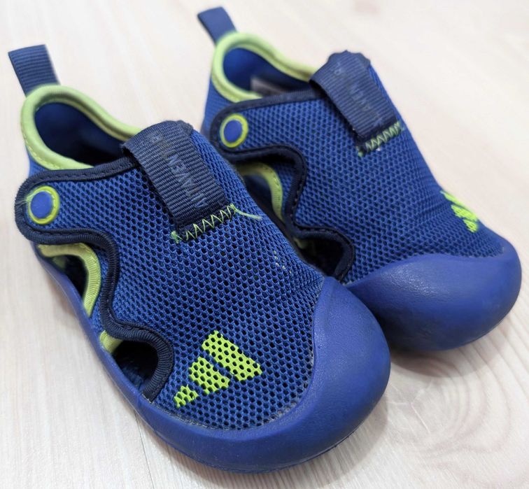 Детски сандали Adidas, маратонки Puma, боти и кецове