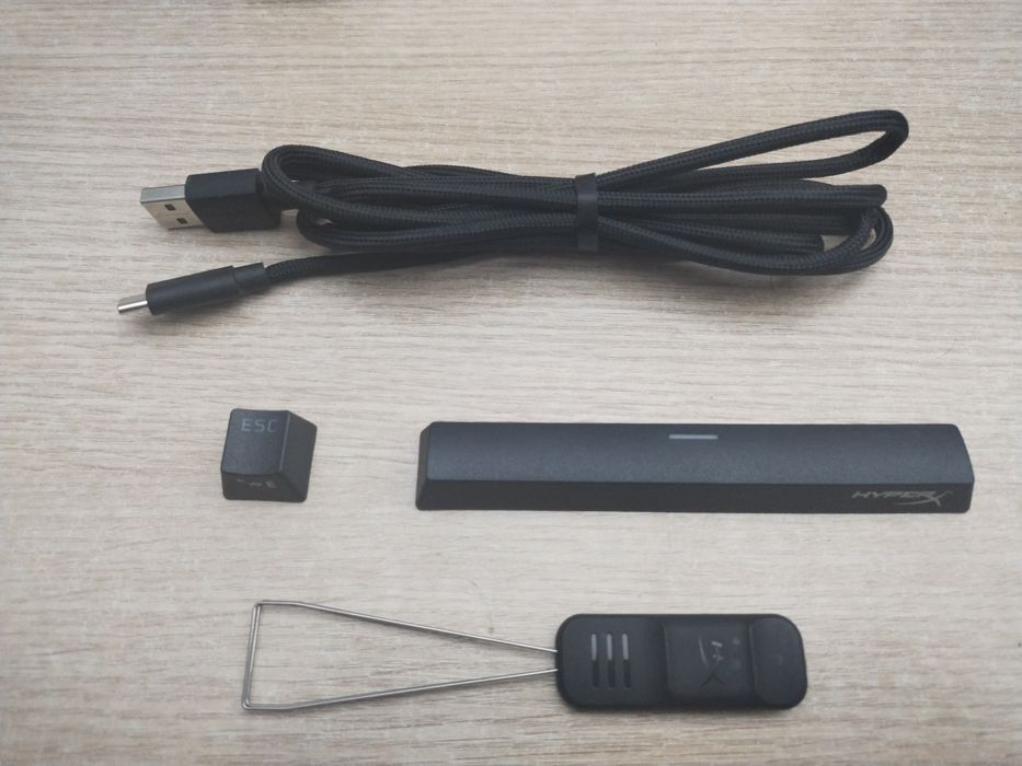 Клавиатура HyperX Alloy Origins 65%