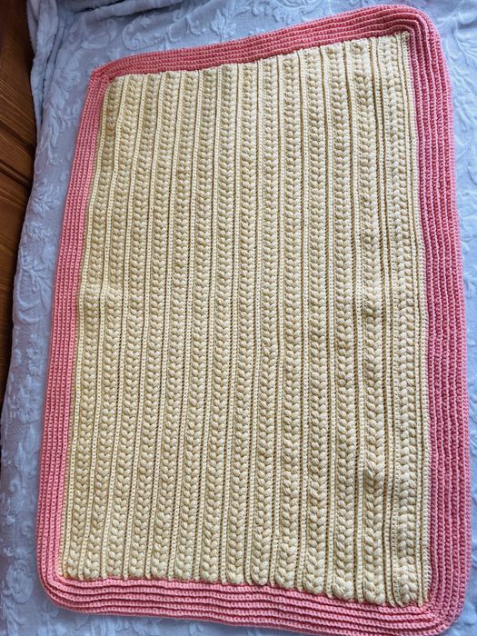 Ръчно плетено одеялце