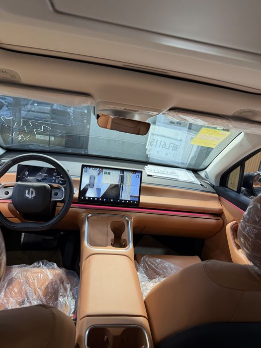 Leapmotor C16 2025yil 3poz full dop opsiya