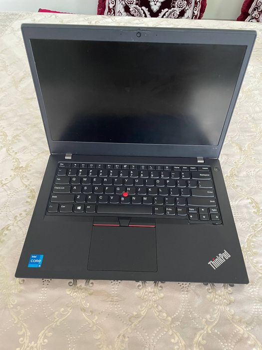 Notebooklar optom Thinkpad i5 sensor