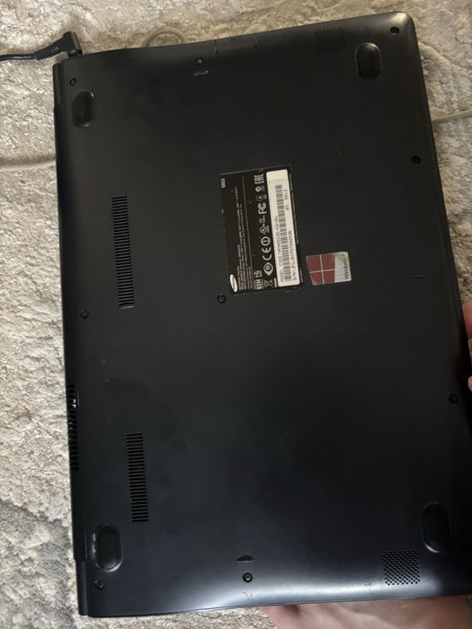 Ноутбук Samsung ATIV Book 9 Lite