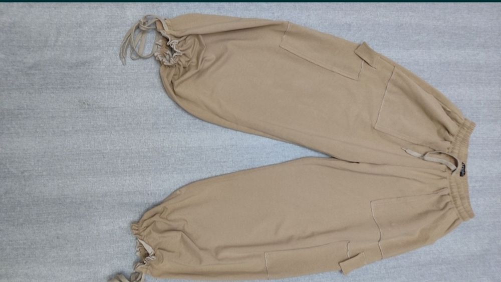 Продаються брюки