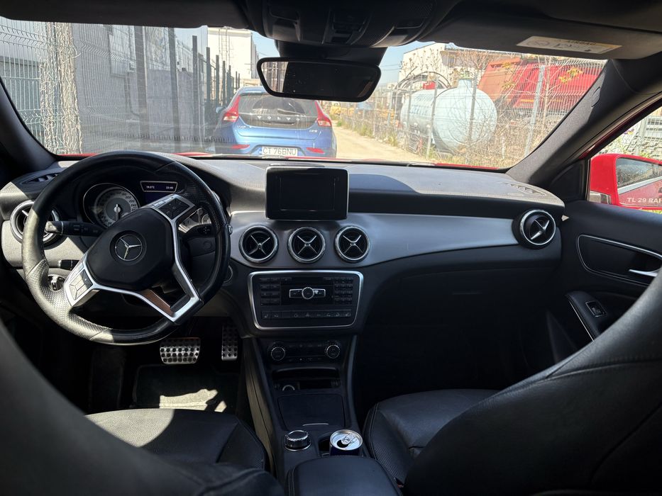 Mercedes-Benz GLA 200 CDI 2014 | Euro 6 | Consum Redus | Stare Excelentă