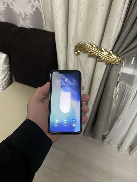 Продамм айфон 11