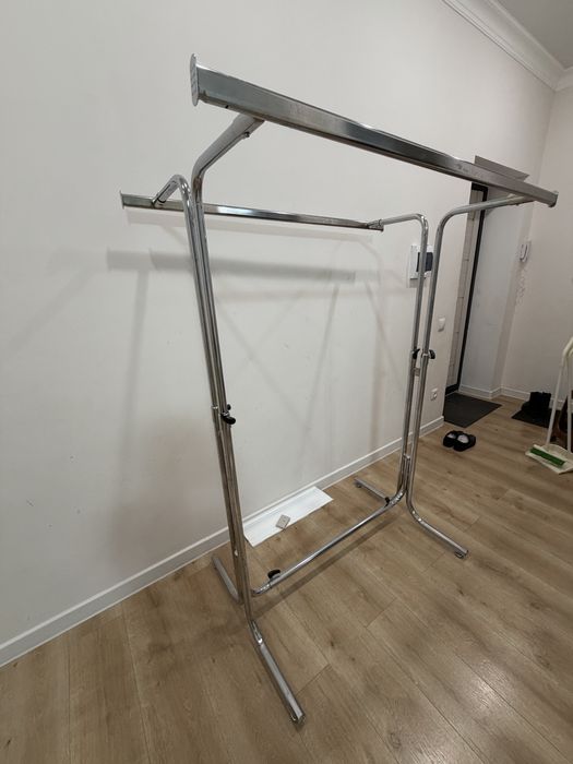 Напольная вешалка стойка