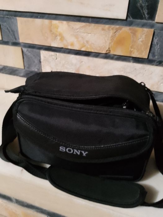 Panasonic kamera,20x zoomga oladi,srochno pul kerak, holati yangi