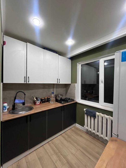 Продам 2 комнатную 5 мкр