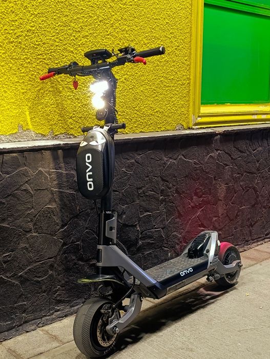 Продаётся электросамокат ONVO RX-5

Пробег: 4322 км (±)

Состояние хор