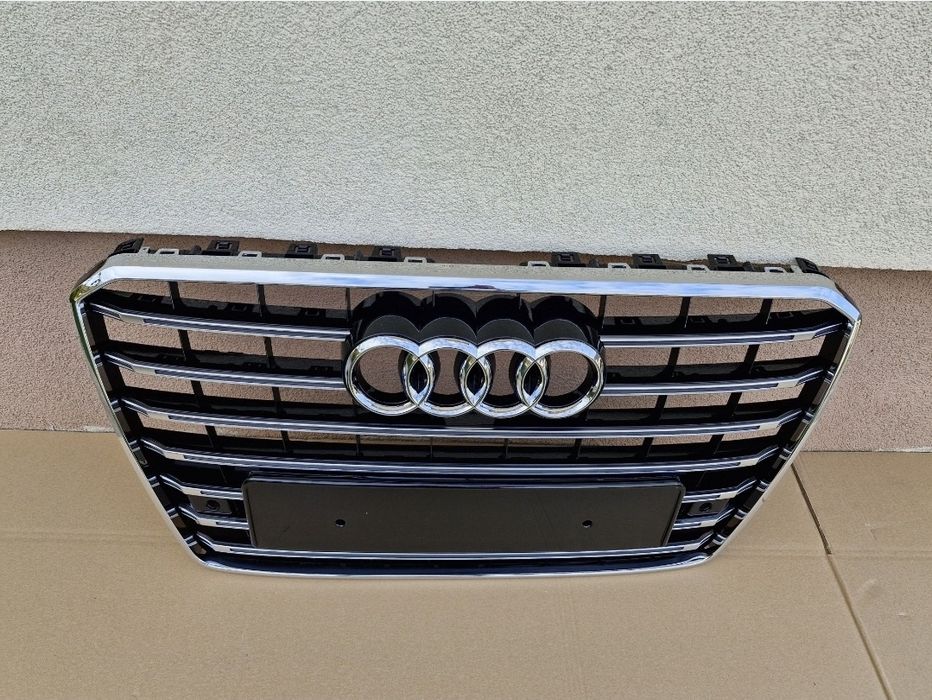 Grila centrala Audi A8 D4 facelift 2014-2017