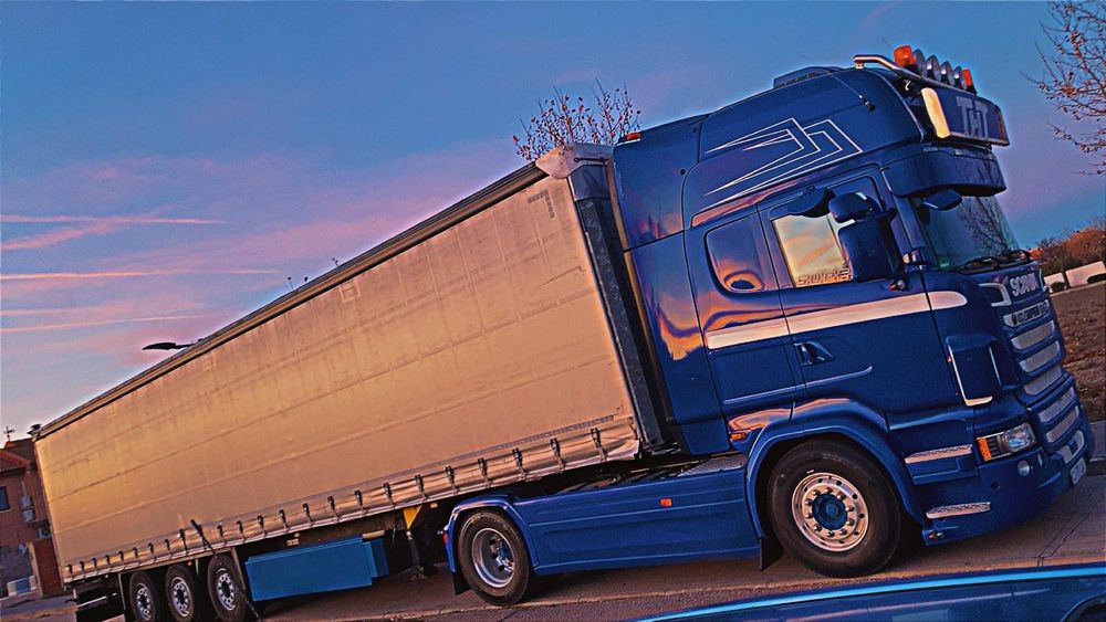 Semiremorca Schmitz Cargobull Standard