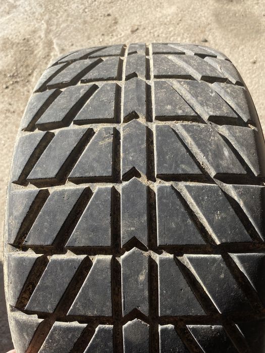 Vand cauciucuri ATV cu tot cu jante