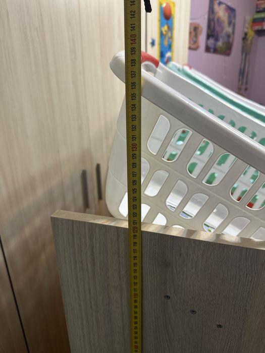 Етажерка за играчки