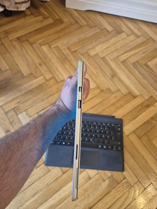 Laptop tableta touchscreen Microsoft surface pro