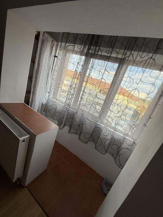 Garsoniera de inchiriat zona Dovali