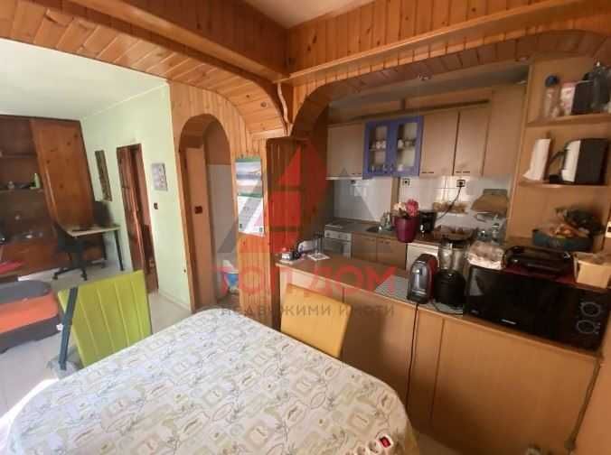 Дава се под наем Тристаен апартамент в Варна, Окръжна болница - 100 кв.м за 510 € - Снимка #2