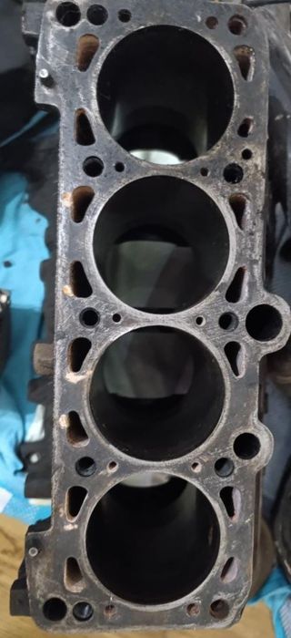 Продам двигатель  от гольф 3, 1.8