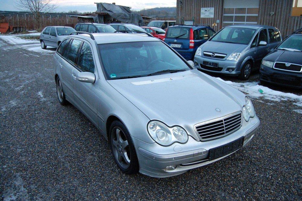 Мерцедес C 220 CDI 143 коня  C 200 CDI 116 коня W203 На Части