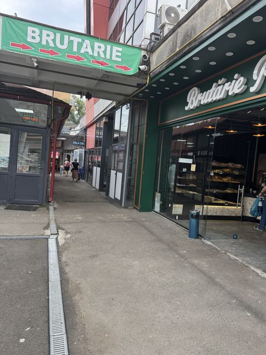 Piata Veteraniilor Militari Spatiu comercial inchiriere
