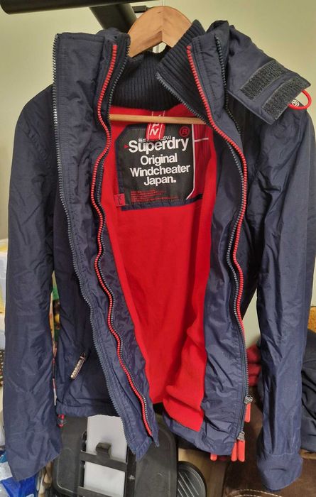 Яке'' Superdry'' за тинейджъри