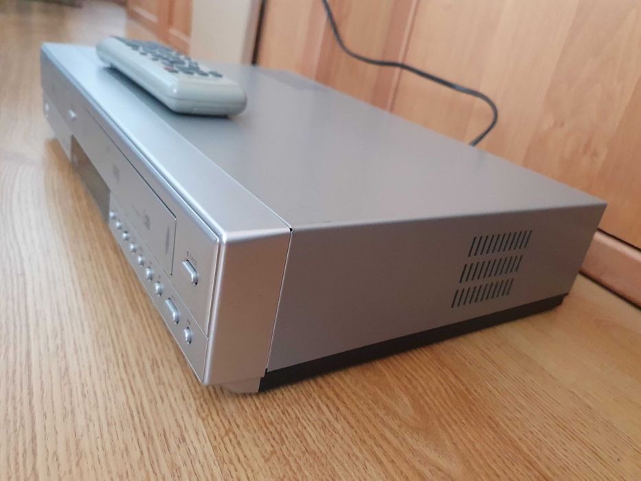 Система  -SAMSUNG DVD-V5600