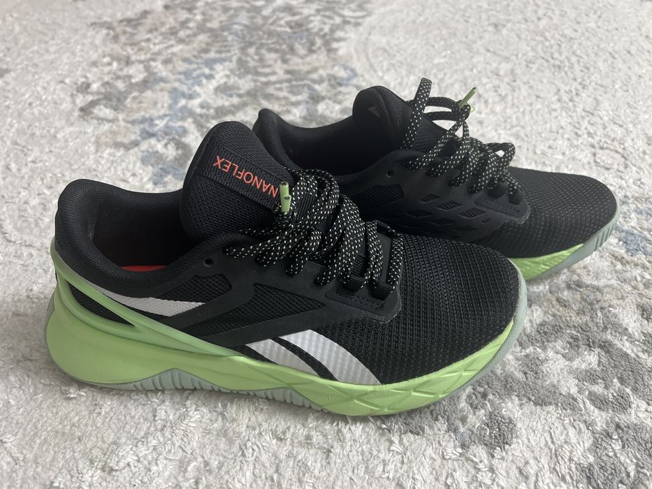 Кроссовки б/у Reebok