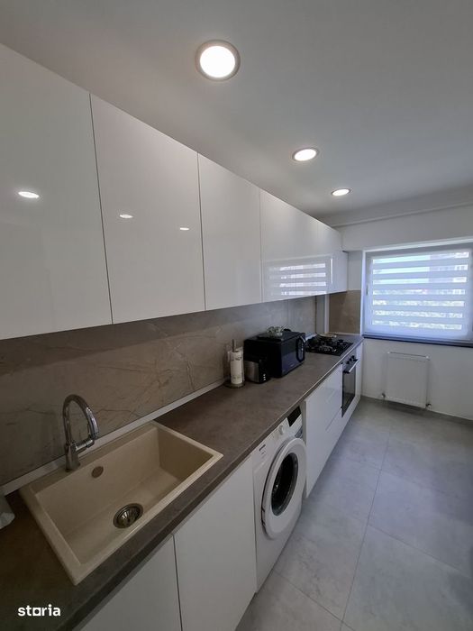 Apartament cu 3 camere 2 bai balcon cu vedere panoramică Bd Ferdinand