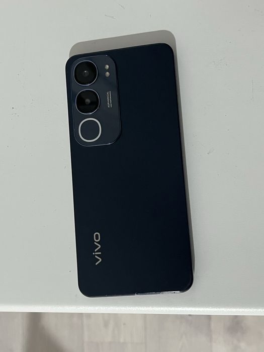Продам vivo Y19s