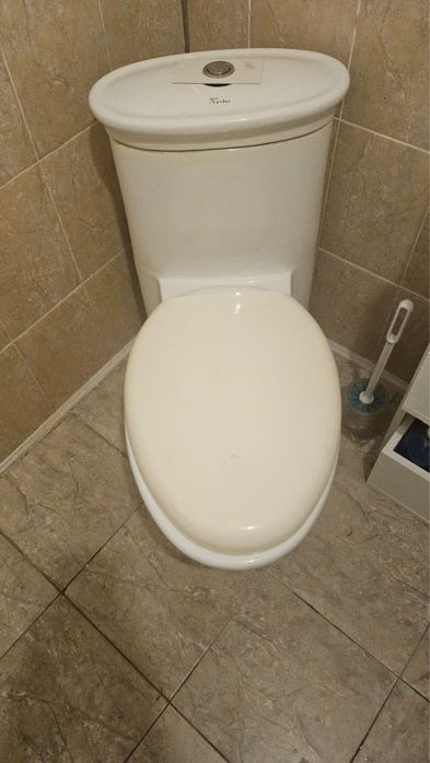 Унитаз б/у бесплатно