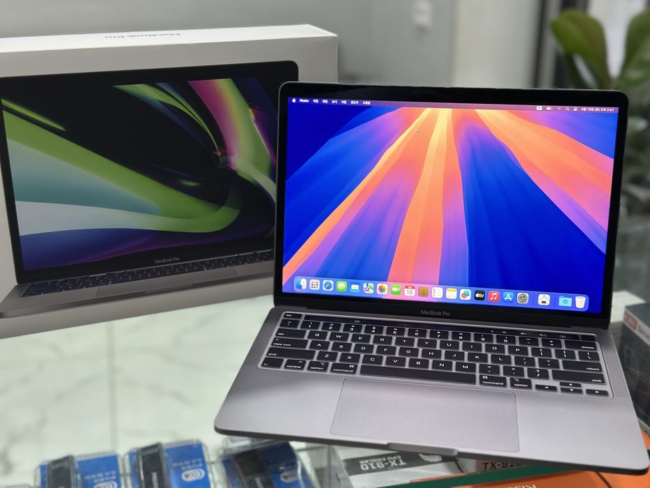 Macbook M2 air lar M1 pro