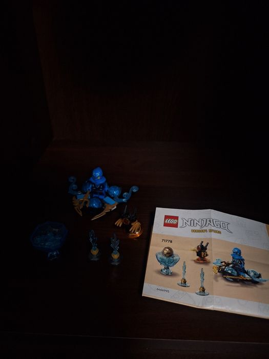 4 seturi Lego: Marvel, Ninjago, Batman