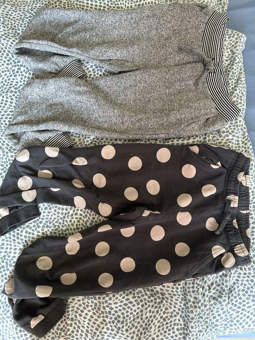 Лот за момиче долници и блузи